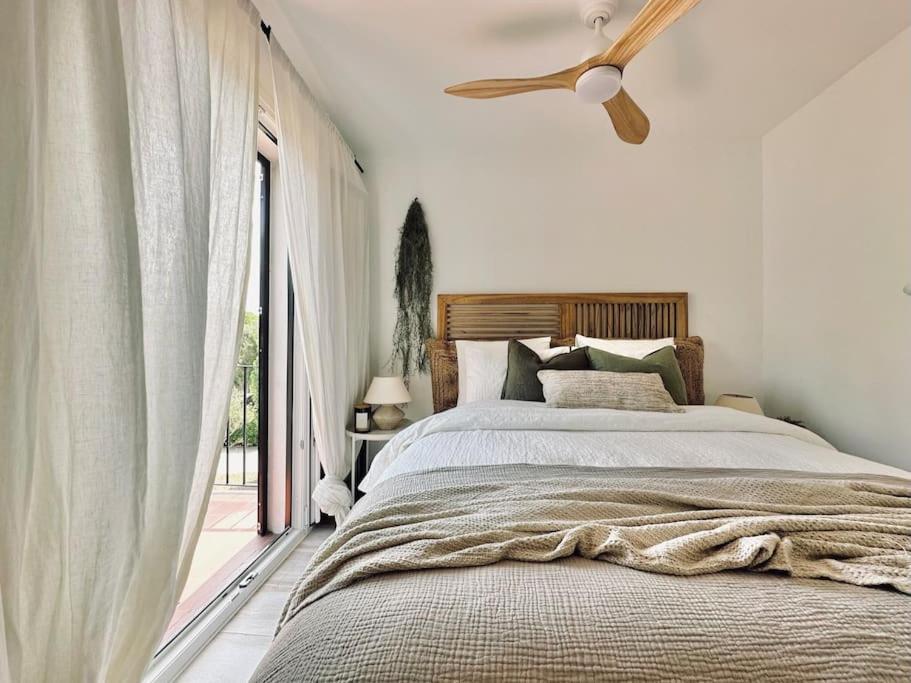 Appartement The Golden Oak In Calella Centre - 100m From