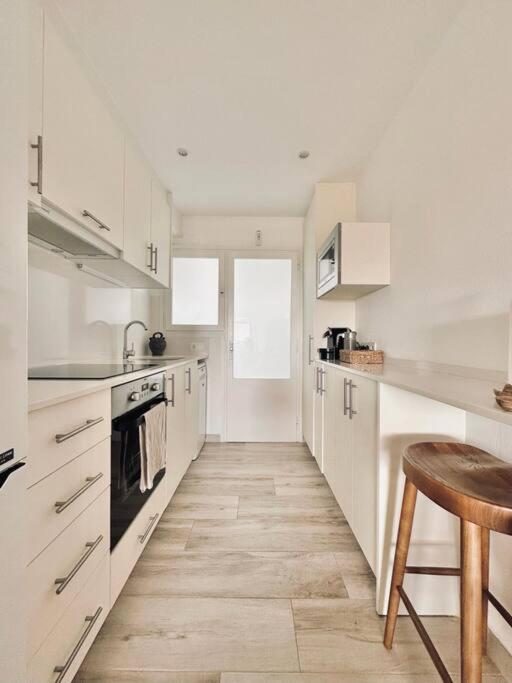 The Golden Oak In Calella Centre - 100m From Palafrugell